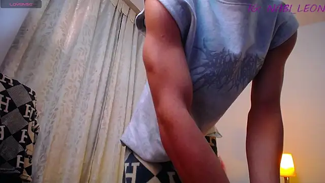 Snapshot of TOMBOYSEXX chatting on 02-05-26, 10:42 TOMBOYSEXX online show from 02-05-26, 10:42