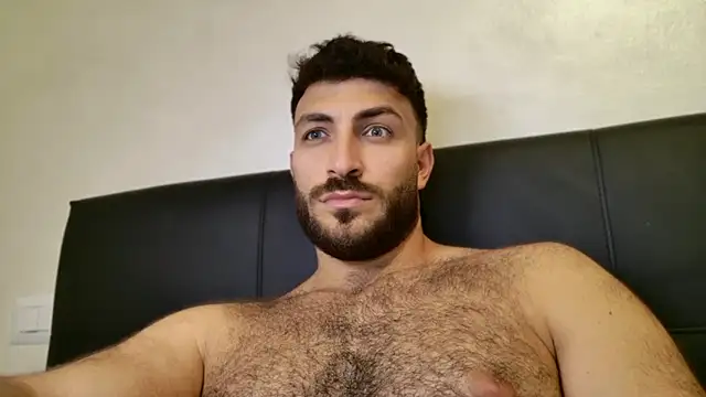 Snapshot of mark_ariete chatting on 07-31-26, 03:22 mark ariete online show from 07-31-26, 03:22