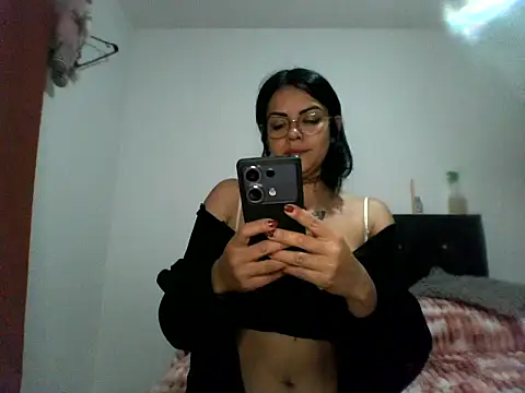 luluclark69 online show from 07-18-26, 10:02
