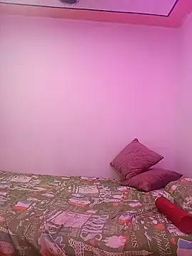 lilith trans online show from 12-15-25, 01:59