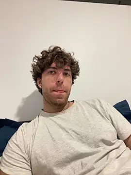 Snapshot of icyninesix chatting on 12-17-25, 11:27 icyninesix online show from 12-17-25, 11:27