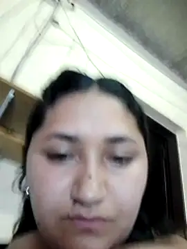 Snapshot of MaryG30 chatting on 12-20-25, 06:26 MaryG30 online show from 12-20-25, 06:26