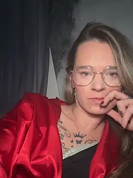 vinique99 online show from 12-22-25, 02:25