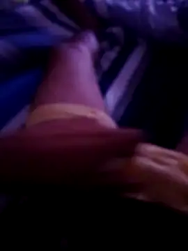 Snapshot of Nahuel_1712 chatting on 12-16-25, 05:40 Nahuel 1712 online show from 12-16-25, 05:40