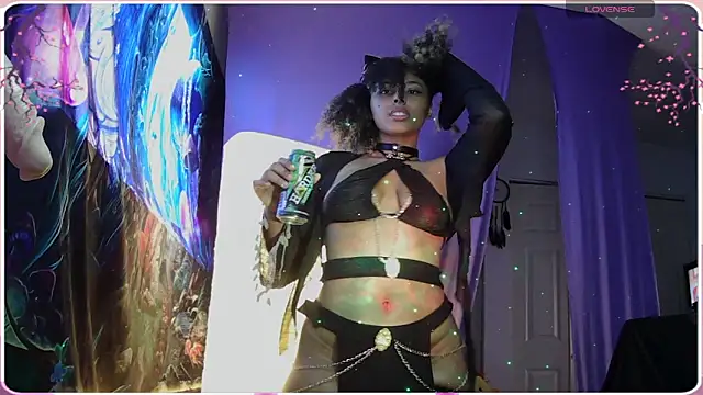 Snapshot of HonneyBunnyXO chatting on 05-03-26, 11:00 HonneyBunnyXO online show from 05-03-26, 11:00