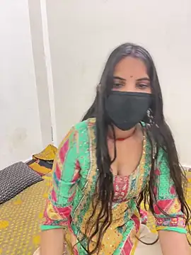 Pooja Love143 online show from 04-10-26, 06:51