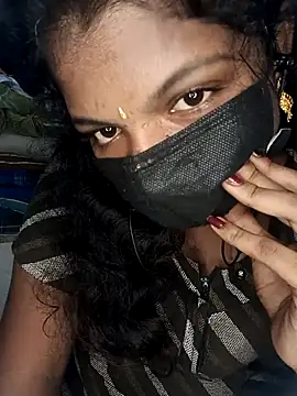 Snapshot of tamilsaisree chatting on 04-19-26, 04:39 tamilsaisree online show from 04-19-26, 04:39