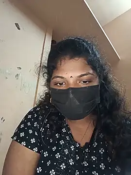 Snapshot of tamilsaisree chatting on 07-08-26, 07:29 tamilsaisree online show from 07-08-26, 07:29