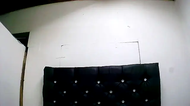 Snapshot of THICKBARBIE32 chatting on 02-04-26, 02:50 THICKBARBIE32 online show from 02-04-26, 02:50