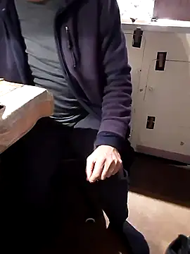 Quebec46 online show from 01-12-26, 07:08