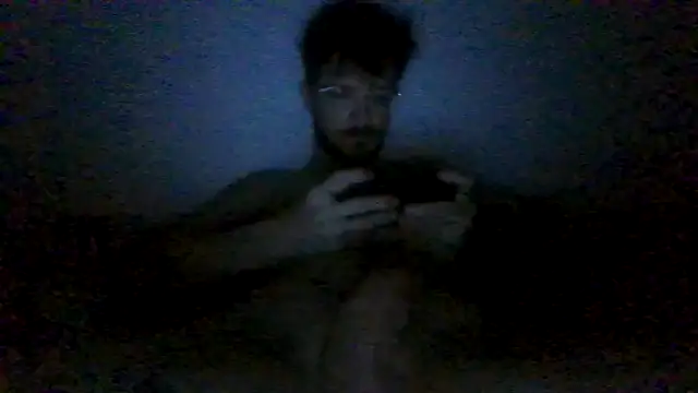 Snapshot of atreus69big chatting on 05-29-26, 10:30 atreus69big online show from 05-29-26, 10:30