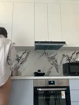 Sarah2127 online show from 01-18-26, 05:11