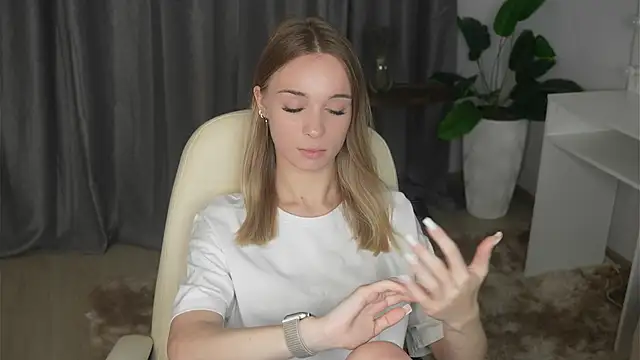 RobbiMeckler online show from 12-17-25, 09:59