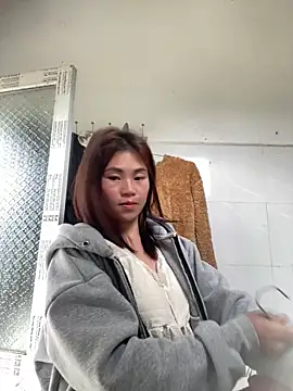 Babi-AzE online show from 12-18-25, 06:41