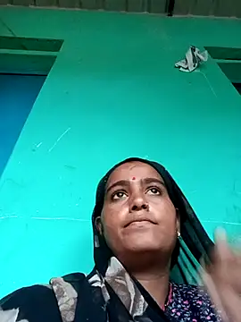 Snapshot of Radhika97A chatting on 08-04-26, 06:49 Radhika97A online show from 08-04-26, 06:49