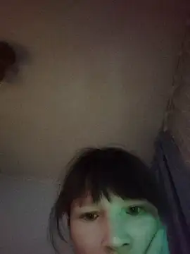 Snapshot of HilaryLover chatting on 12-15-25, 12:42 HilaryLover online show from 12-15-25, 12:42