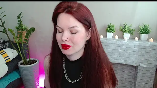 Snapshot of hot_neighbor chatting on 02-17-26, 06:32 hot neighbor online show from 02-17-26, 06:32