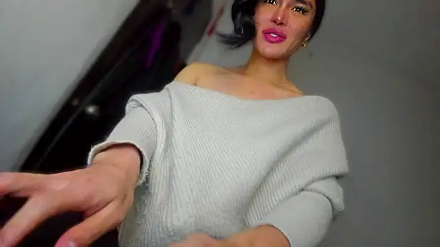 Snapshot of mxshemale_ladyboy chatting on 07-28-26, 08:52 mxshemale ladyboy online show from 07-28-26, 08:52