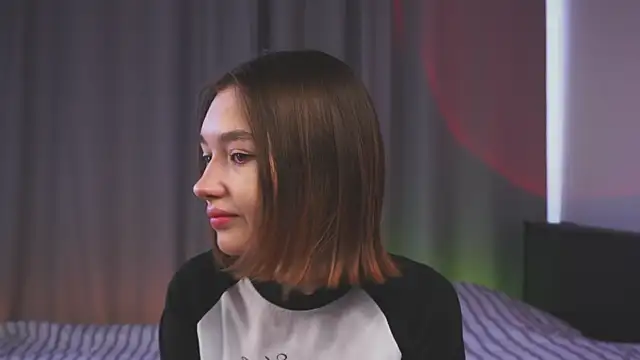 Leyla crsh online show from 03-30-26, 05:08