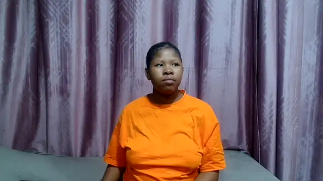 TemptingCloeXx online show from 02-06-26, 01:21