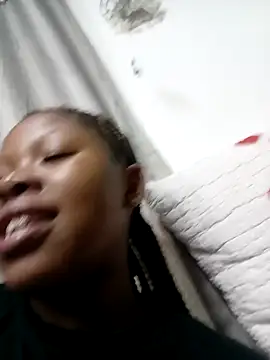 TemptingCloeXx online show from 02-26-26, 04:28