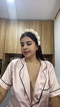 GabyFosterr14 online show from 12-19-25, 02:02