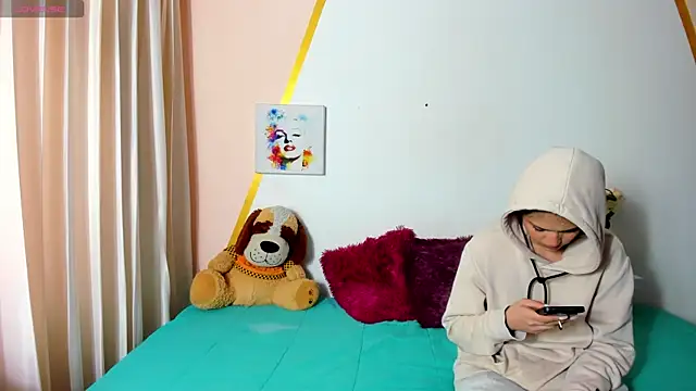 MapeDiamond online show from 04-17-26, 02:53