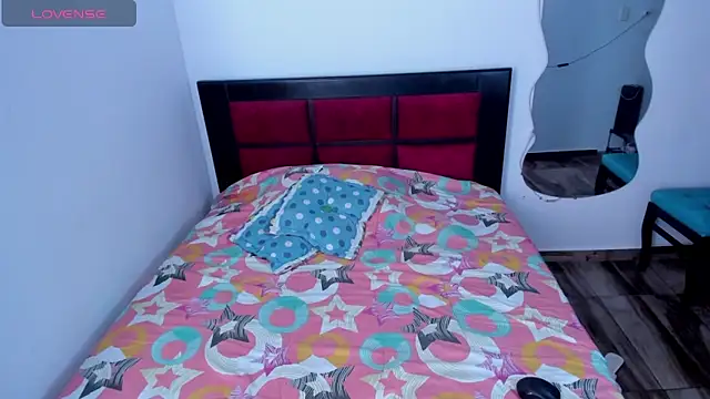 Snapshot of CRISTAL_T2 chatting on 02-25-26, 07:45 CRISTAL T2 online show from 02-25-26, 07:45