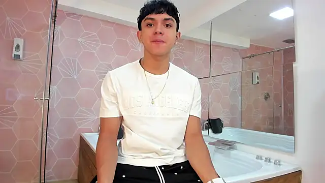  TaylorBlack online show from 05-23-26, 11:36