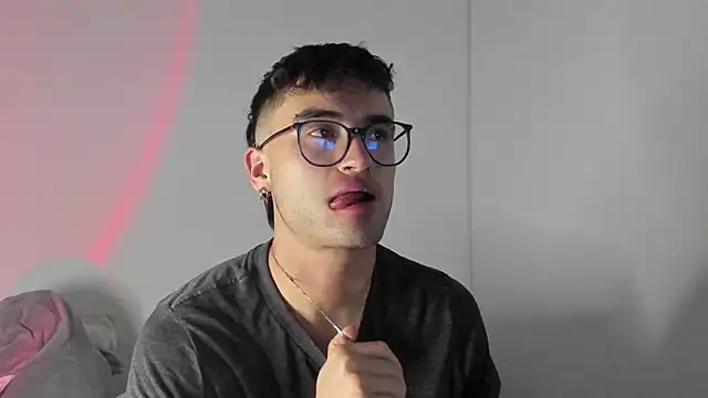 charlie dicker online show from 02-12-26, 01:00