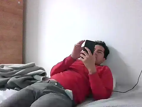 sweetpinoy2027 online show from 01-11-26, 04:45