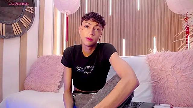 Owen JP online show from 01-10-26, 01:35