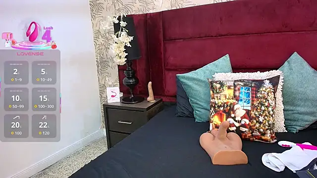 Snapshot of andromada_stone chatting on 12-17-25, 02:01 andromada stone online show from 12-17-25, 02:01