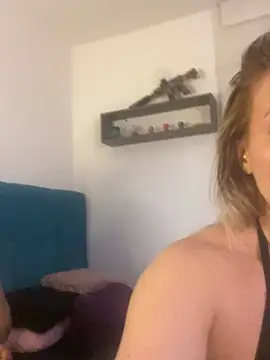 Snapshot of Natalia_Fit chatting on 04-18-26, 05:11 Natalia Fit online show from 04-18-26, 05:11