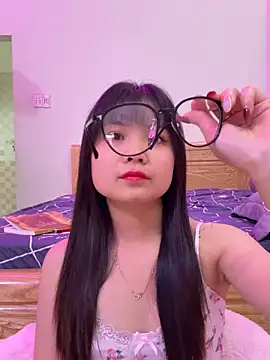    KARA    online show from 03-10-26, 07:35