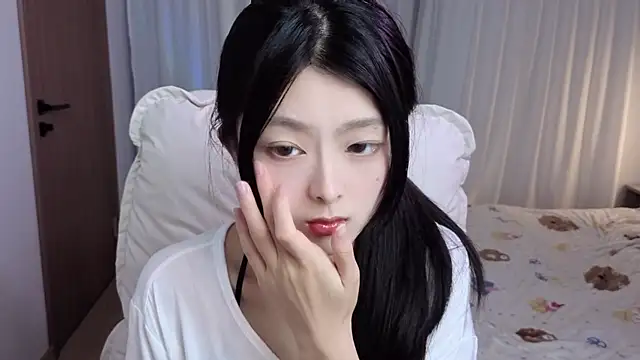 Koikoi    online show from 02-26-26, 04:22