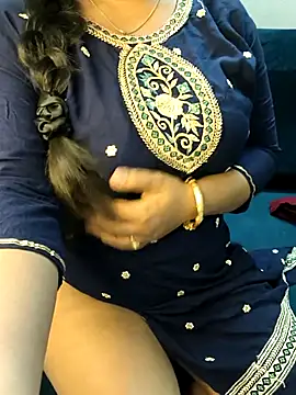 SSiya- online show from 02-08-26, 07:39