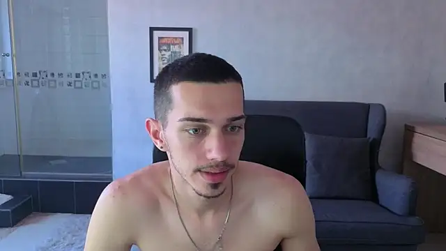 Snapshot of KaydenDrew chatting on 06-29-26, 10:15 KaydenDrew online show from 06-29-26, 10:15