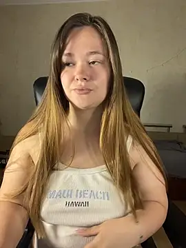 CaramelleSugarr online show from 05-10-26, 04:45
