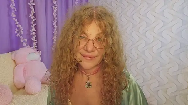 Snapshot of EvaTemptt chatting on 02-22-26, 03:32 EvaTemptt online show from 02-22-26, 03:32