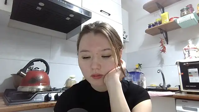 VelmaMaasch online show from 12-20-25, 02:13