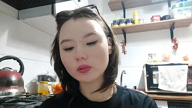 VelmaMaasch online show from 02-10-26, 01:59