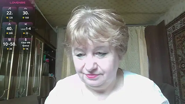 Casey peach online show from 03-28-26, 04:01
