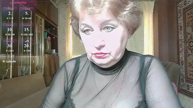 Snapshot of Casey_peach chatting on 07-16-26, 07:03 Casey peach online show from 07-16-26, 07:03