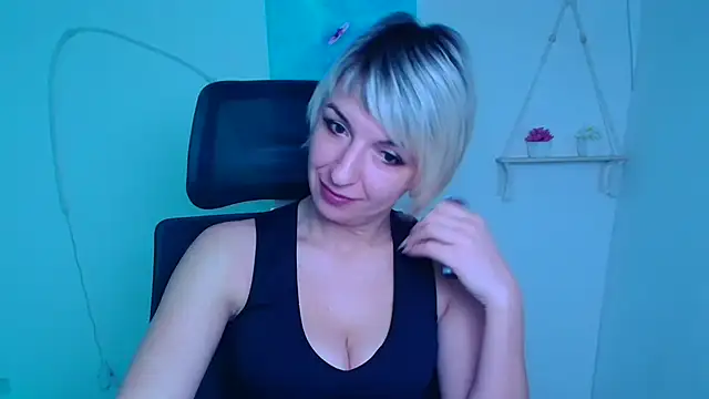 Lana Foxyy online show from 01-19-26, 12:42