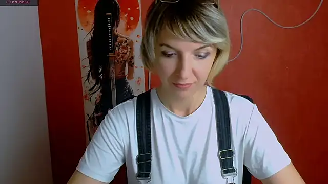 Lana Foxyy online show from 05-08-26, 04:01