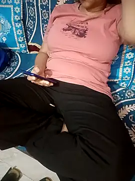 Snapshot of Sofia-111 chatting on 02-05-26, 05:06 Sofia-111 online show from 02-05-26, 05:06