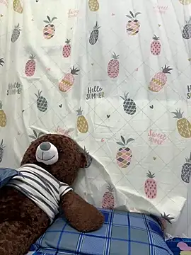 Snapshot of bi_biii chatting on 01-19-26, 11:14 bi biii online show from 01-19-26, 11:14