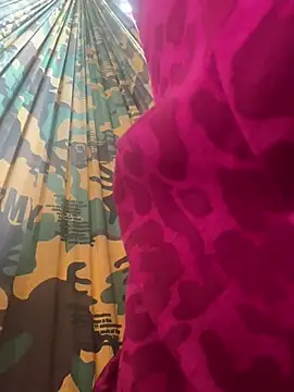 Snapshot of bi_biii chatting on 02-17-26, 07:49 bi biii online show from 02-17-26, 07:49