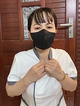 Snapshot of bi_biii chatting on 03-12-26, 03:45 bi biii online show from 03-12-26, 03:45